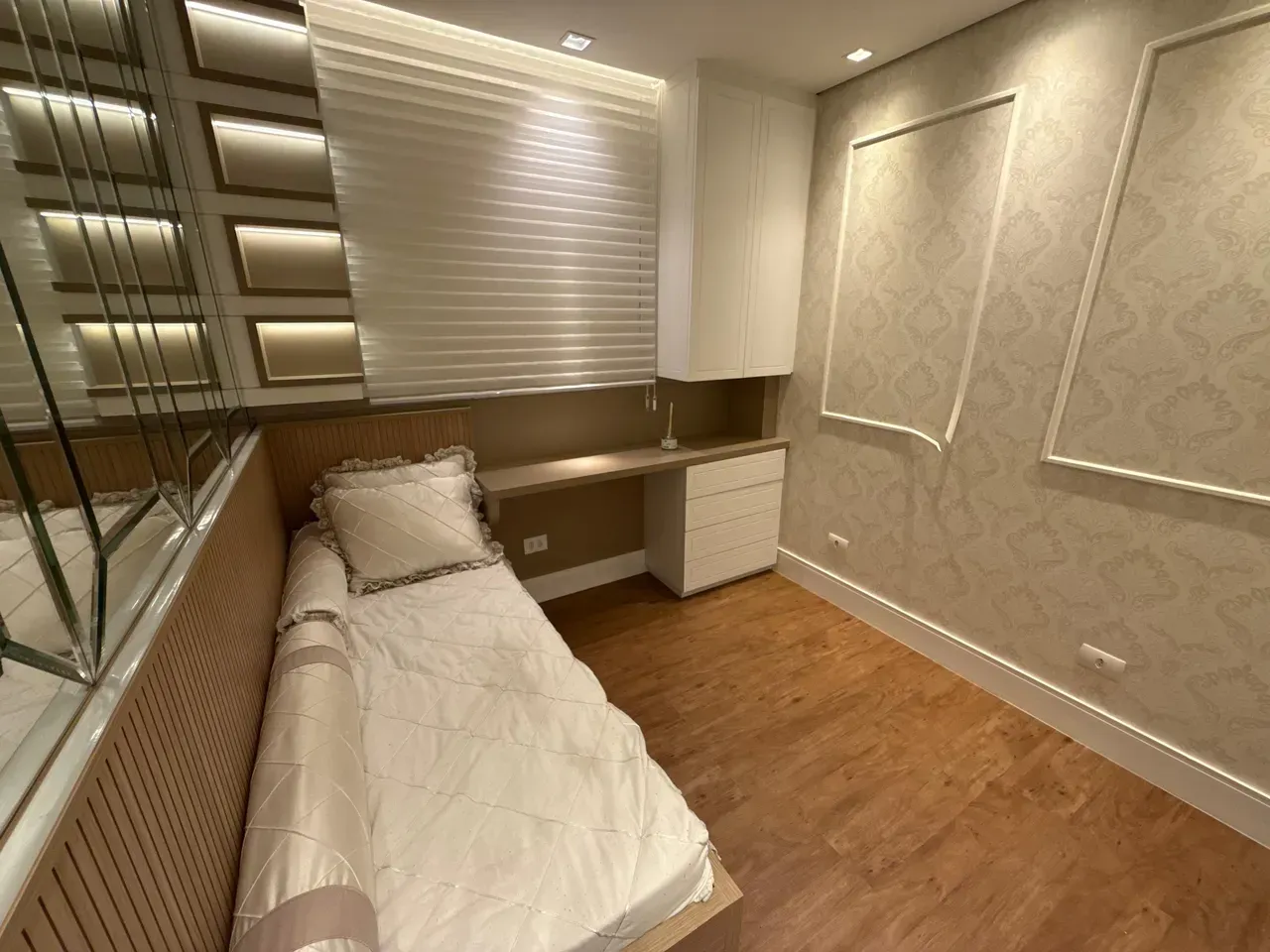 Furnished 77 m² apartment with 2 bedrooms and 2 parking — photo 5