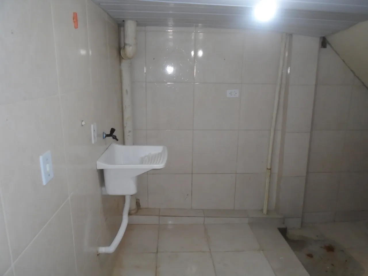 Casa sin amueblar con 4 dormitorios y 1 baño — photo 4