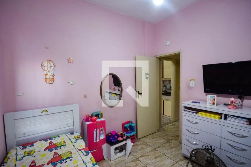 65 m² apartment with a washing machine and a bathtub — photo 15