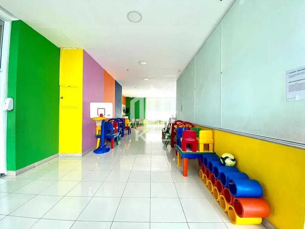 Mountain view in a 2-bedroom apartment, 68 m² — photo 27