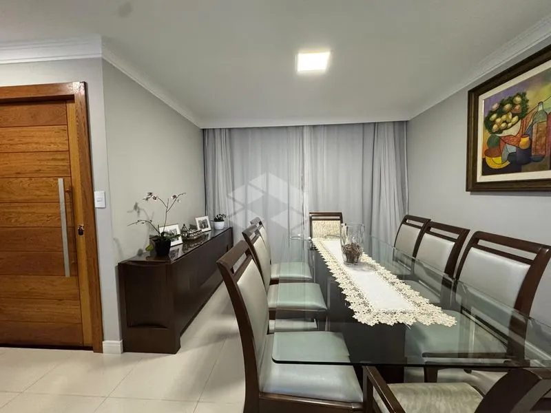 238 m² house with a home office and a dishwasher — photo 26