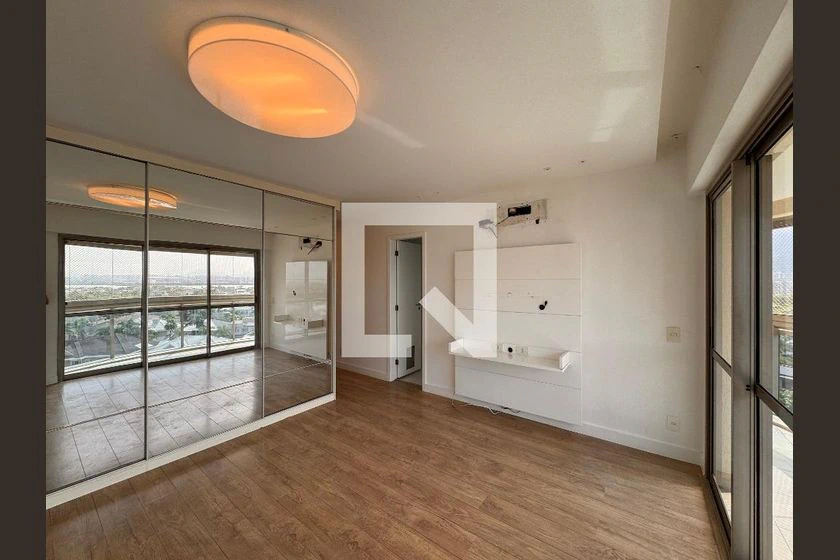 4-bedroom apartment with 4 en-suites and 3 parking — photo 10
