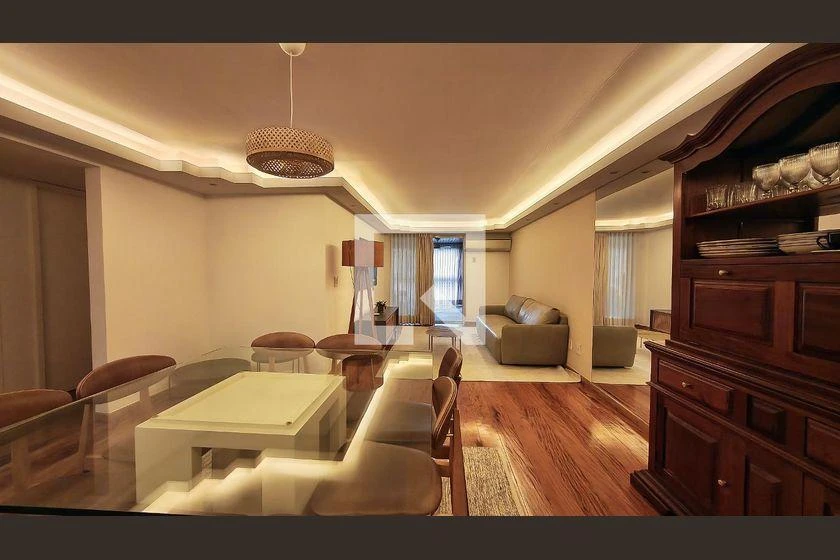 Washing machine in a 4-bedroom apartment, 205 m² — photo 14