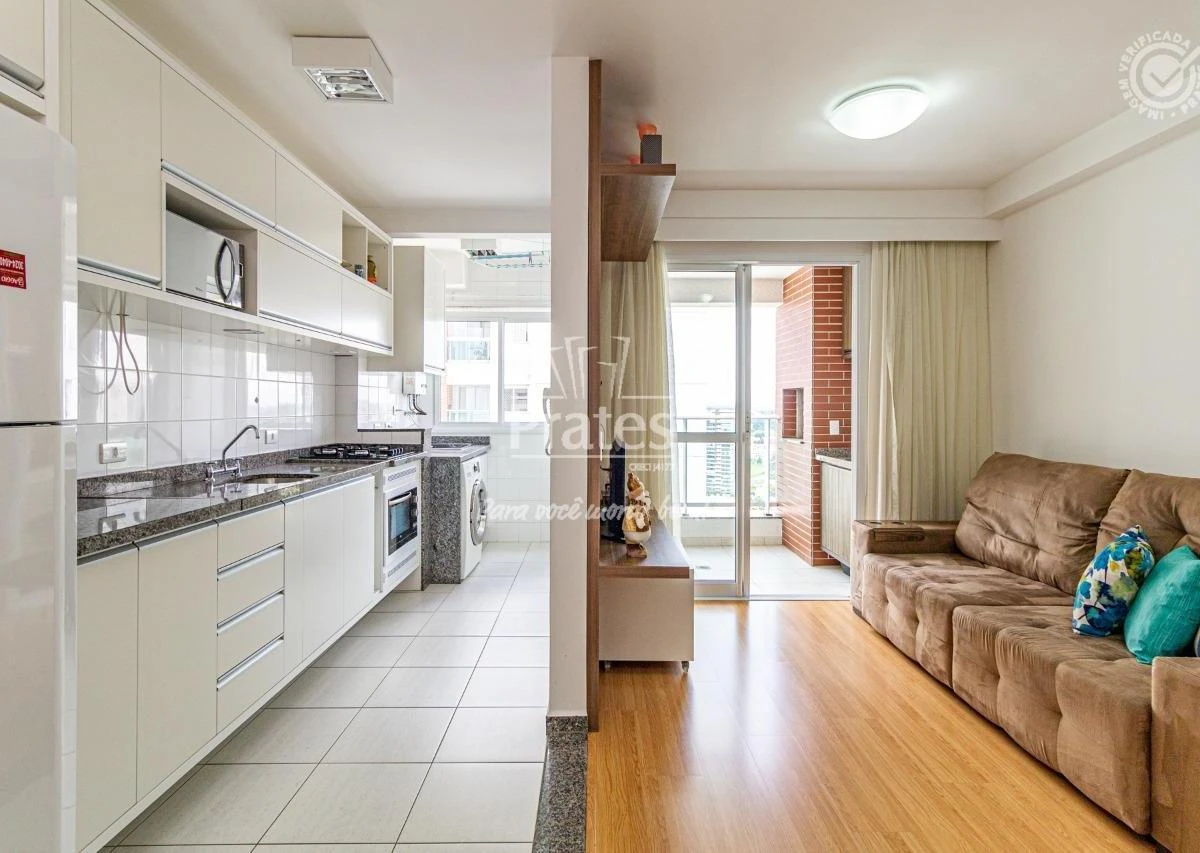 2-bedroom apartment with a home office in Curitiba — photo 13