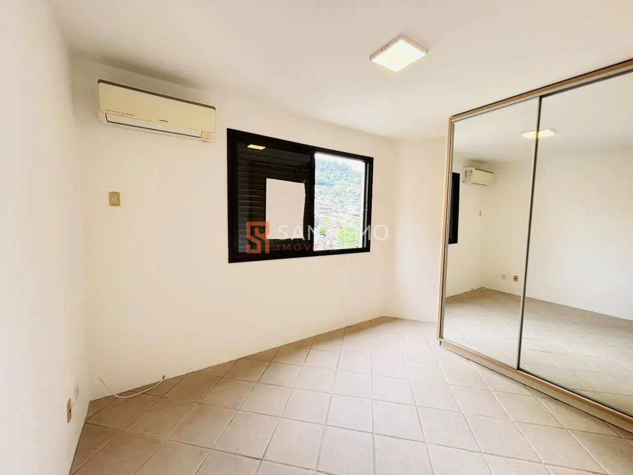 2-bedroom apartment with a washing machine — photo 3