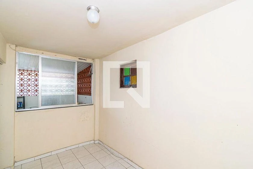 Furnished house with 5 bedrooms and 560 m² — photo 49