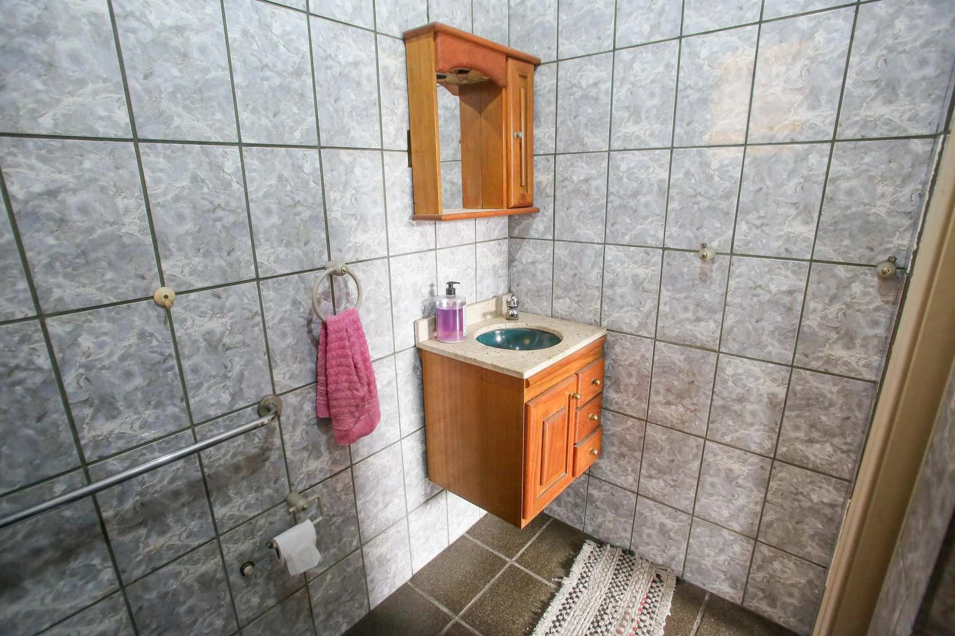 Casa mobiliada com 2 suítes e 3 banheiros e 1 vaga — photo 23