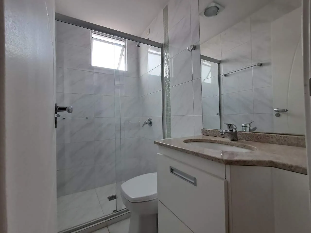 Furnished apartment, 69 m², with a washing machine — photo 3