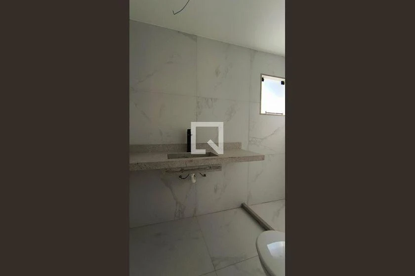 4-bedroom house with 210 m² and 4 parking spaces — photo 33