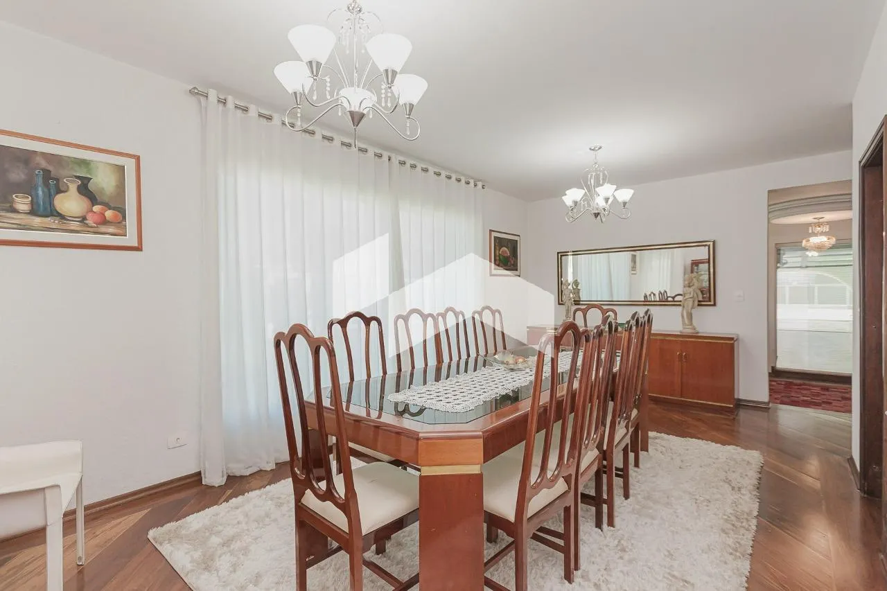Будинок на 4 спальні з 6 місцями та 568 м² — photo 29