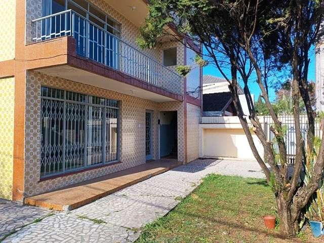 Ground-floor apartment with 3 bedrooms and 1 bathroom — photo 24