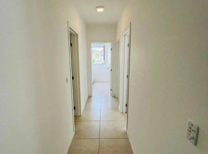 Apartamento amueblado de 3 dormitorios con BBQ en balcón — photo 8