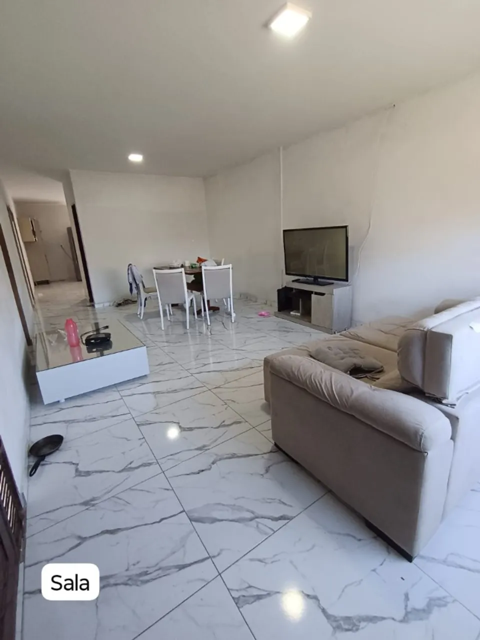Furnished house with 3 bedrooms and 2 bathrooms