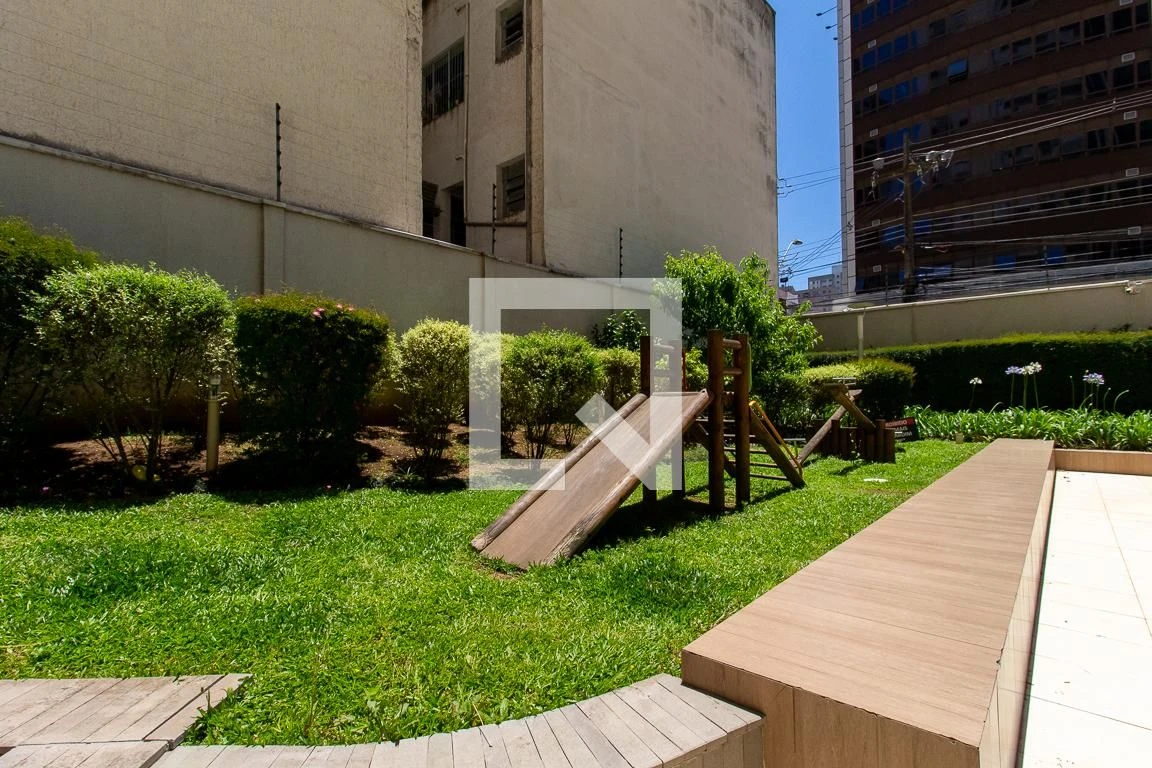 2-bedroom apartment with a grill on the balcony in Curitiba — photo 39