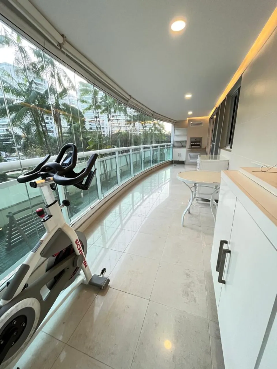 Furnished apartment with 3 bedrooms, 4 baths and 112 m² — photo 9