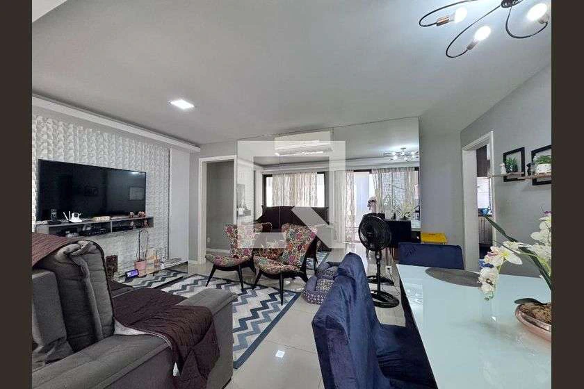 230 m² apartment with 4 bedrooms and 3 suites — photo 17