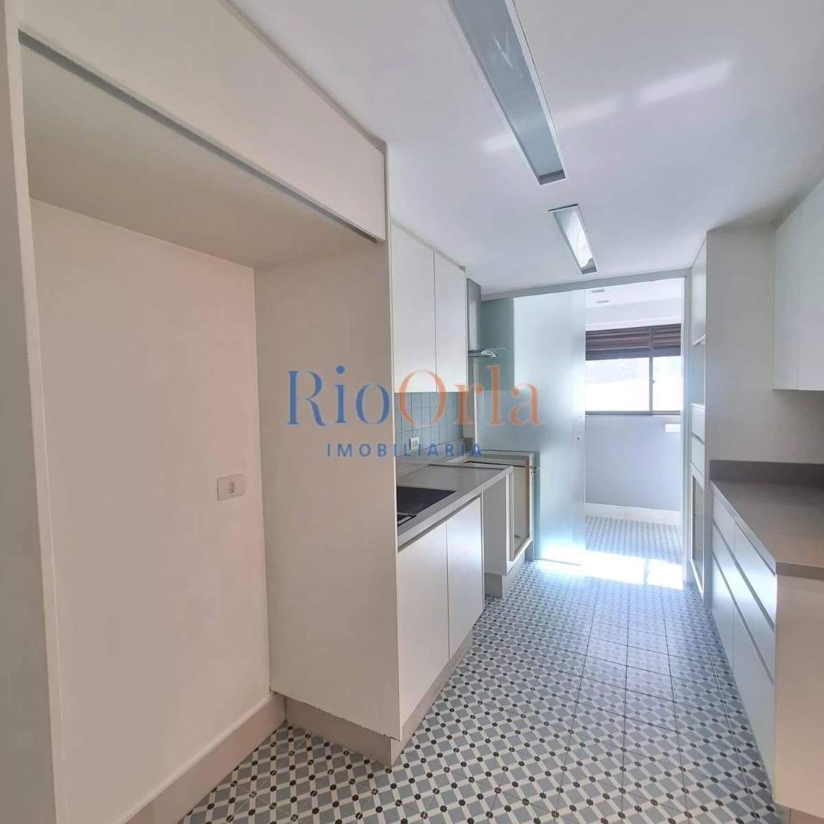 Квартира з 4 спальнями 150 м² і вікнами від підлоги до стелі — photo 22