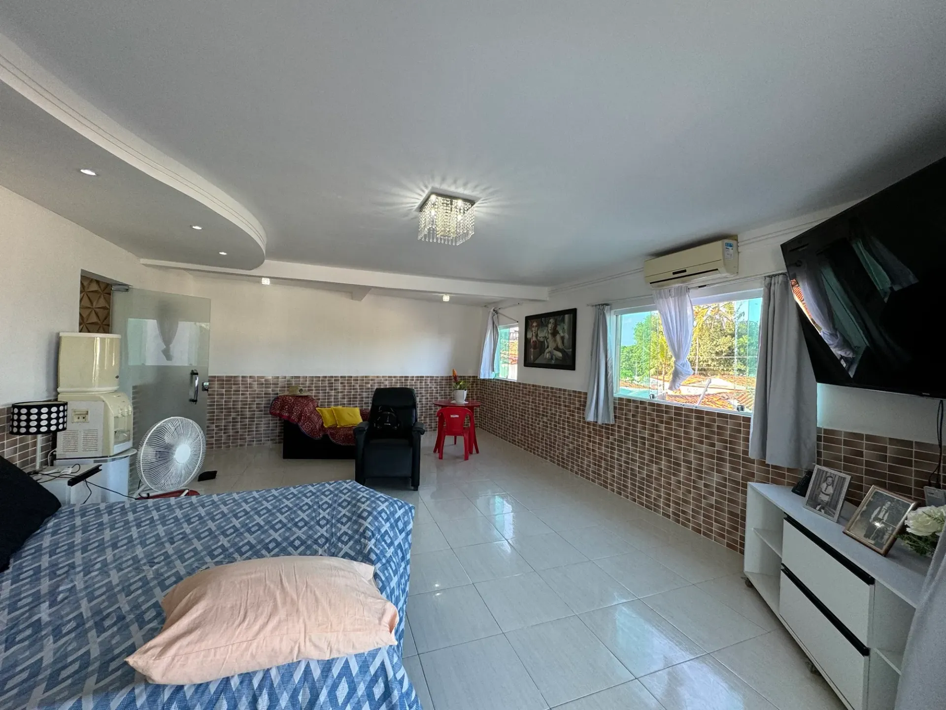 Furnished house with 5 en-suite bedrooms and private garden — photo 22