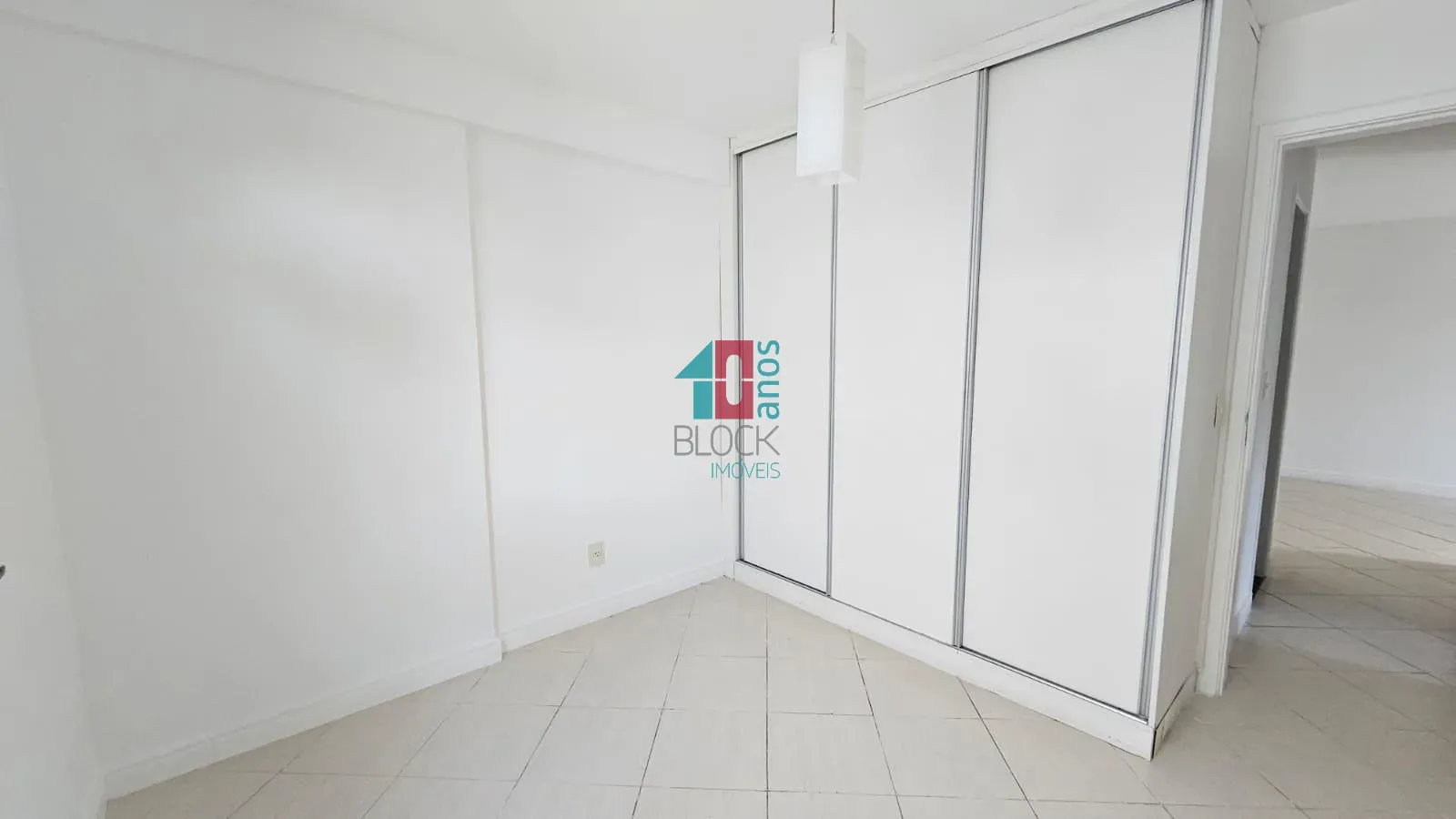 2-bedroom apartment with a home office in Rio de Janeiro — photo 18