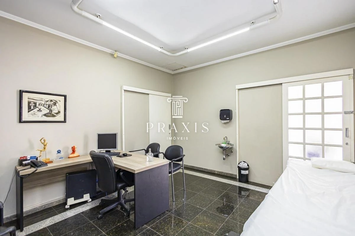 House, 243 m², with a home office — photo 45