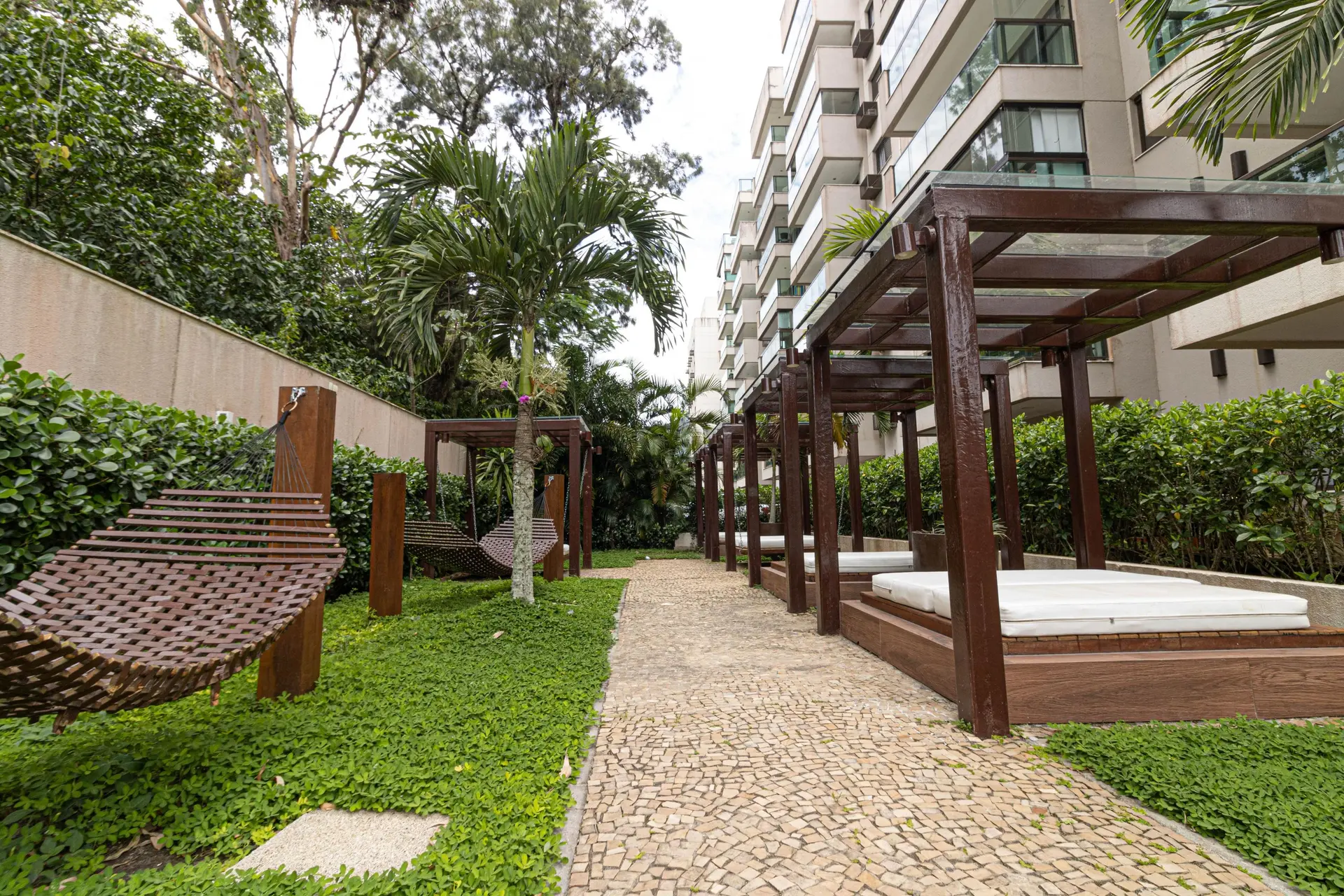 2 quartos e varanda envidraçada: apartamento de 65 m² — photo 26