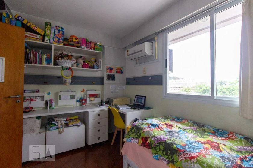 Квартира 96 м² з видом на гори та робочим місцем — photo 37