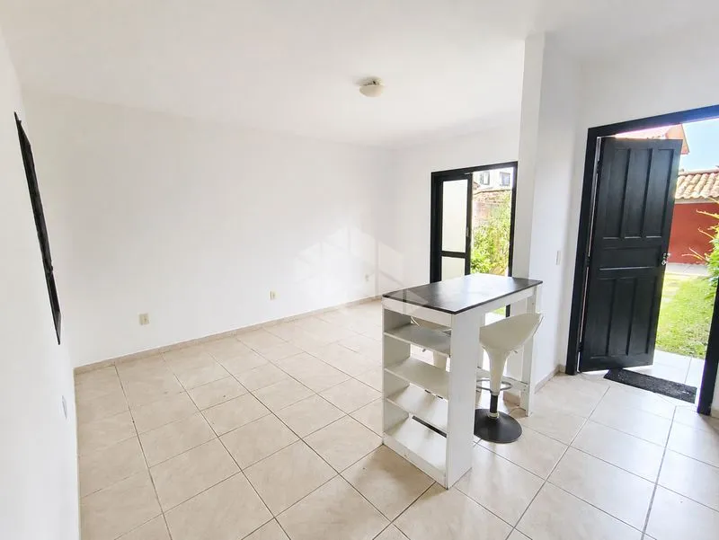Jardín y 2 dormitorios: casa de 75 m² — photo 4