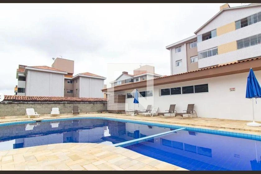 2-bedroom apartment in a building with a pool — photo 22