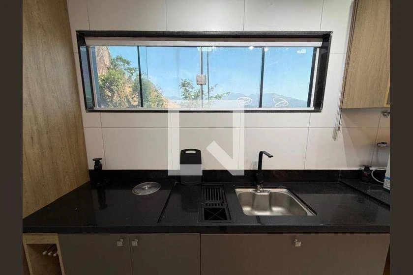 Casa sem mobília com 5 quartos e 350 m², com jardim — photo 38