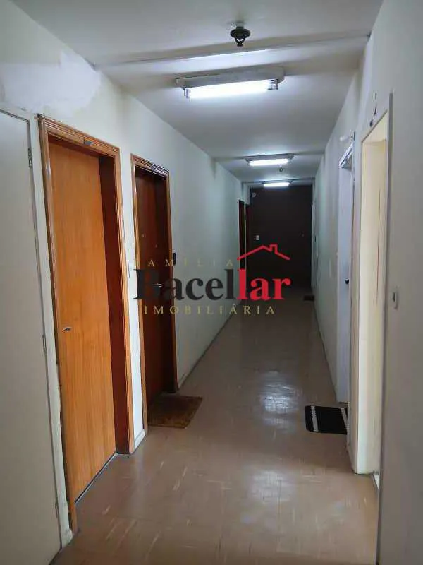 Apartamento de 1 quarto com janelas do piso ao teto, Centro — photo 20