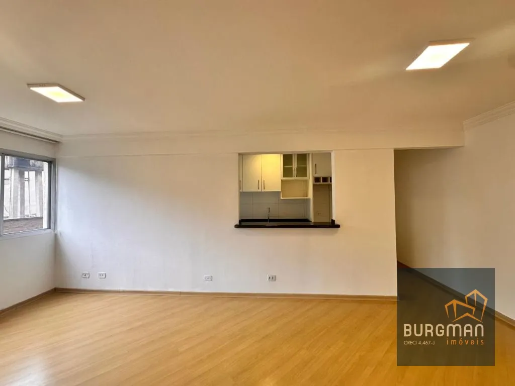 2-bedroom apartment with 1 bathroom and an open-plan kitchen — photo 25