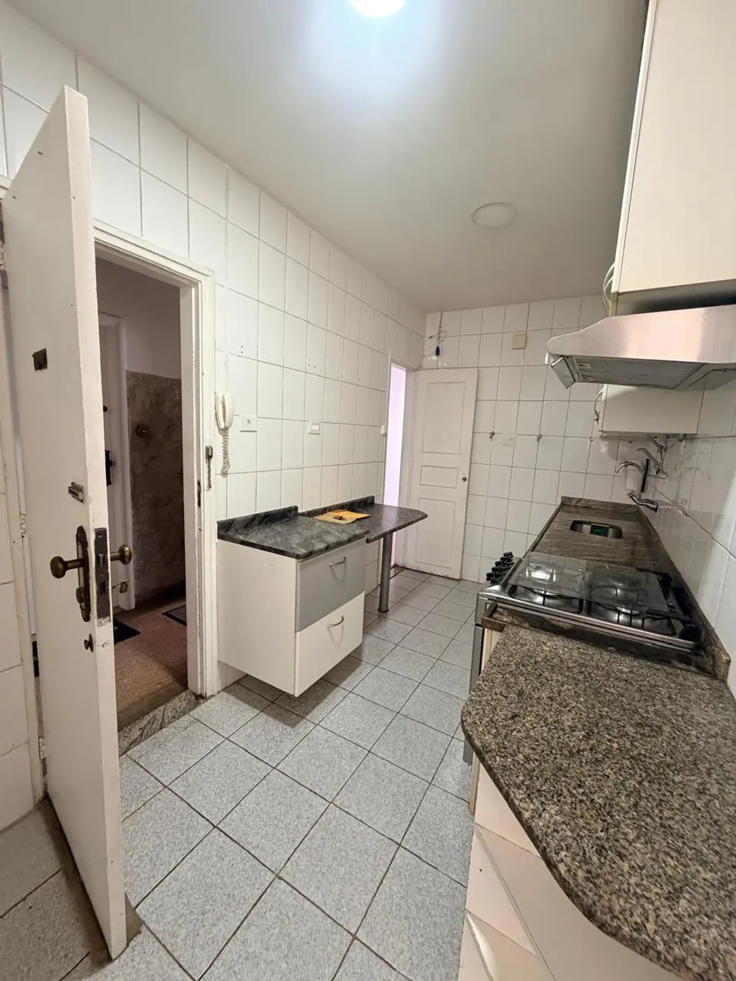Apartamento, 83 m², com piso de madeira ou laminado — photo 13