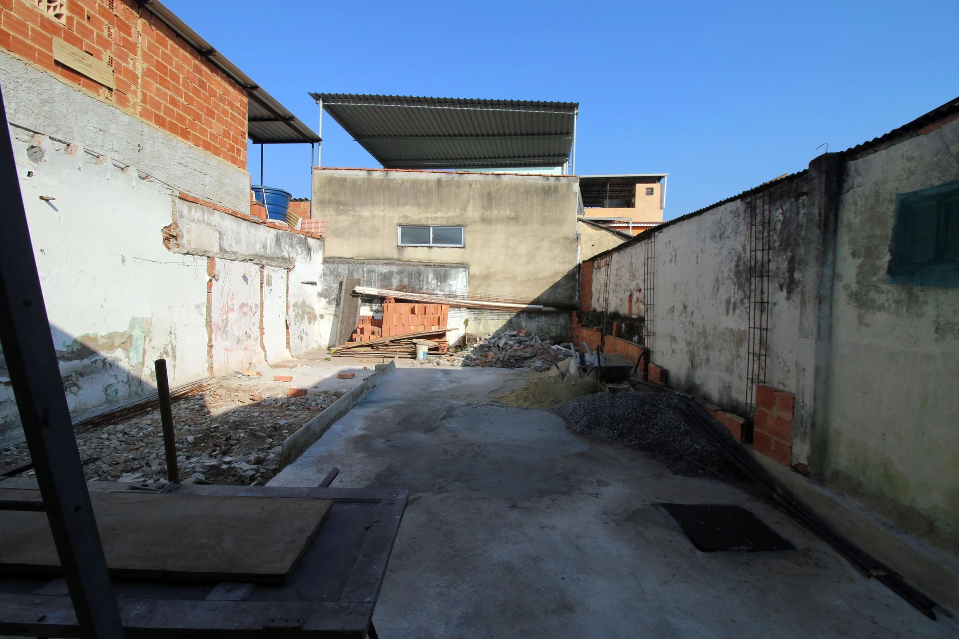 Casa de 2 quartos com jardim, Vaz Lobo — photo 16