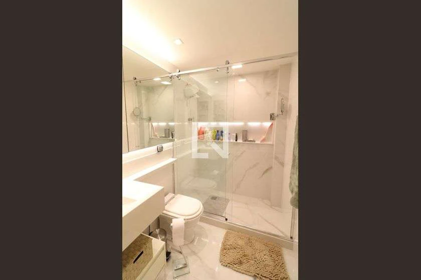 Furnished house with 5 en-suite bedrooms and open kitchen — photo 26