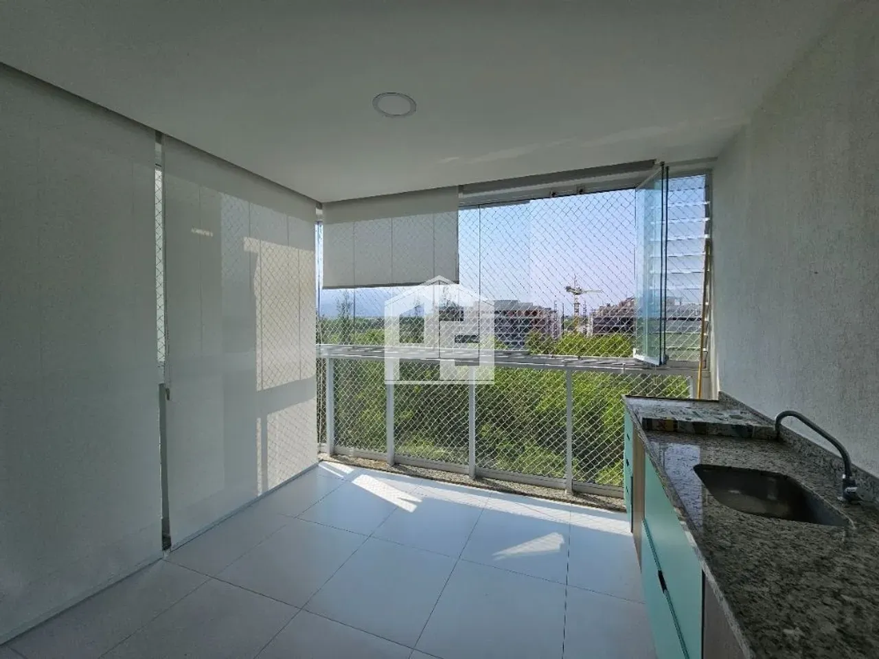 Apartment, 69 m², with a jacuzzi — photo 33