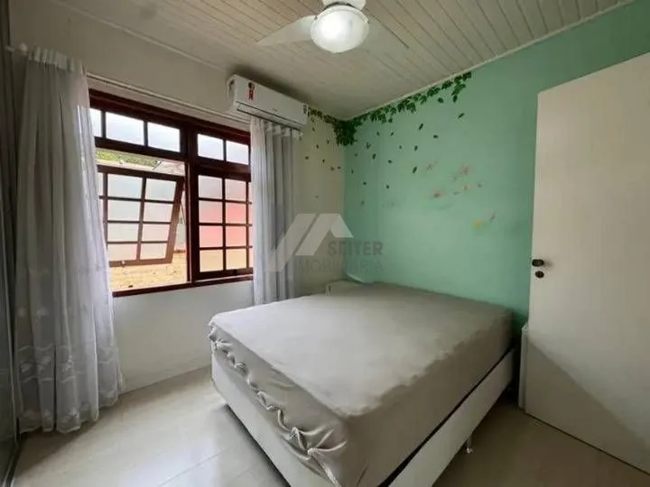 Casa amueblada con 5 dormitorios y 480 m² — photo 13