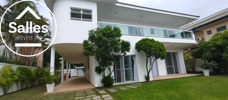 Casa sem mobília com 4 quartos, 5 banheiros e varanda — photo 4