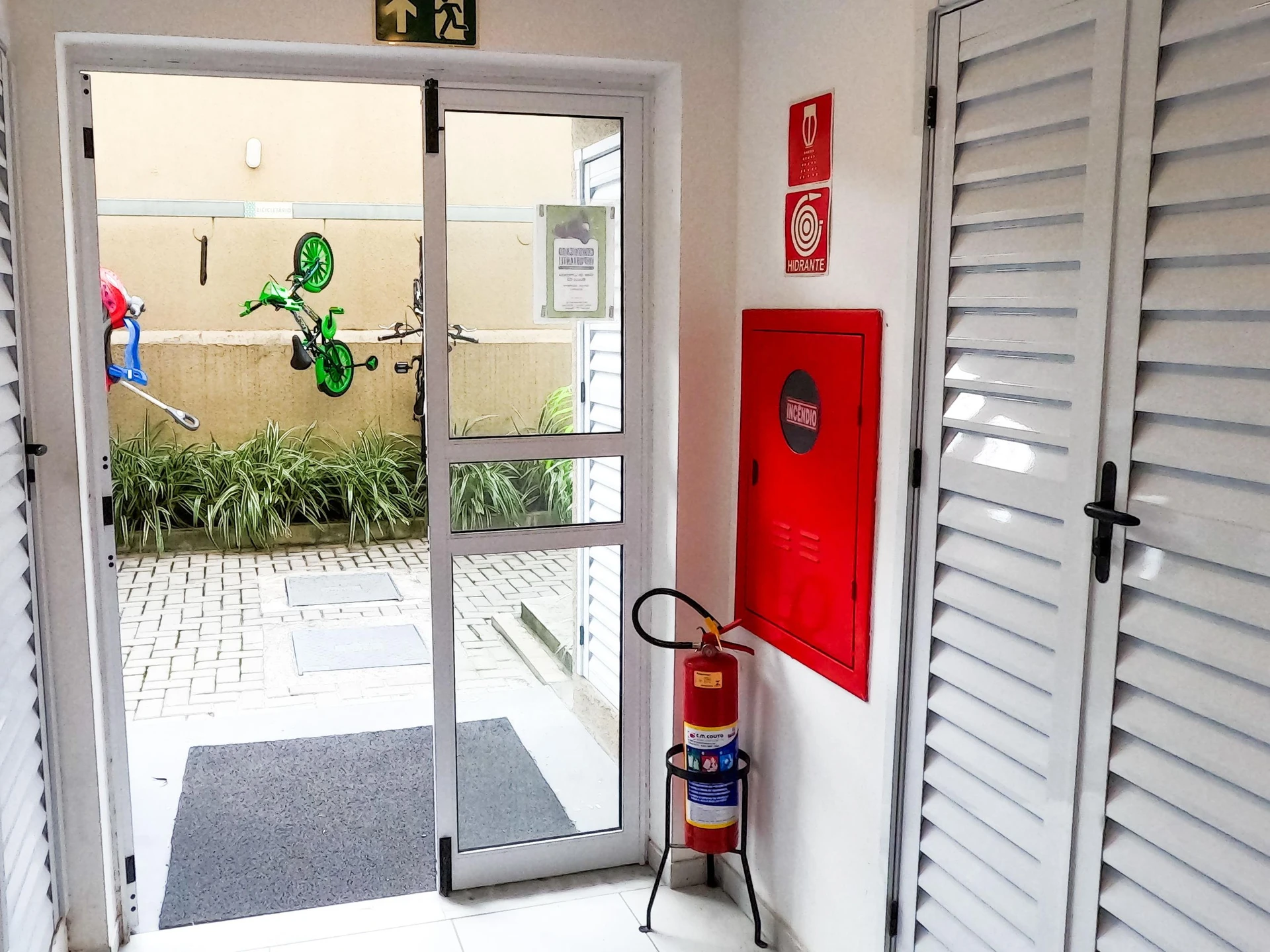 Apartment, 44 m², with a grill on the balcony — photo 12