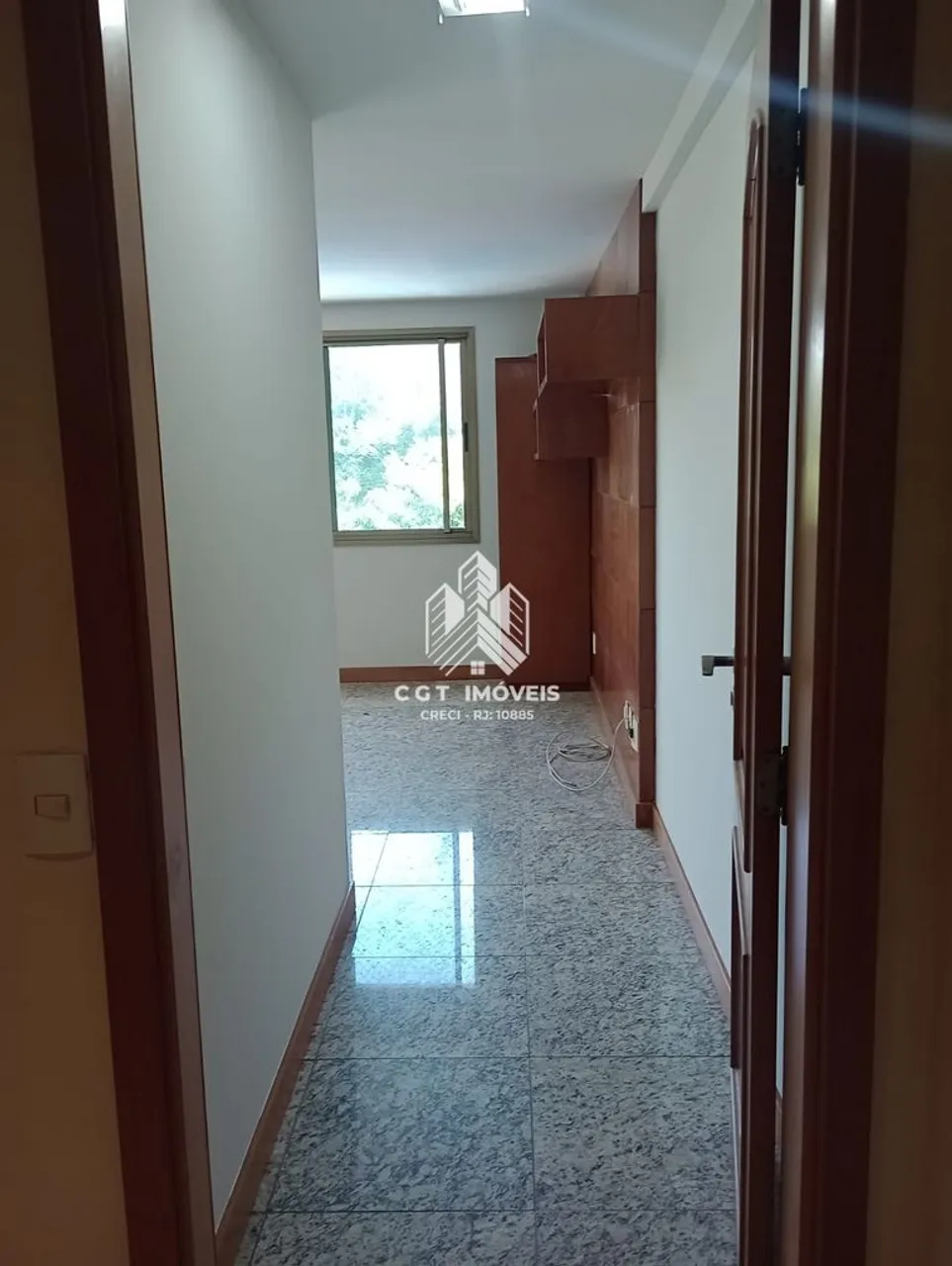 4-bedroom apartment with built-in wardrobes — photo 19