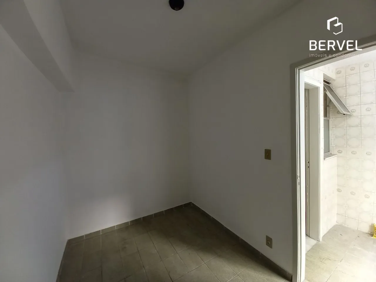 2-bedroom apartment of 98 m² with balcony — photo 14