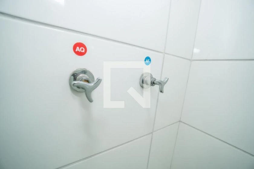 Unfurnished 2-bedroom apartment with 1 parking spot — photo 47