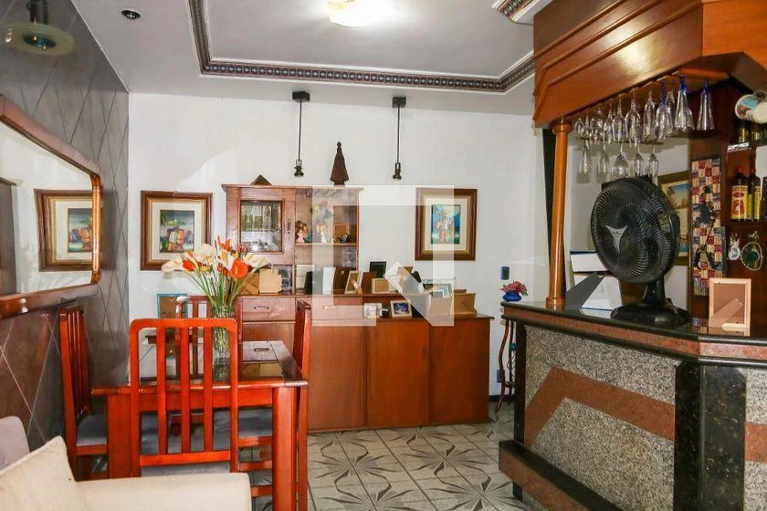 Furnished house with 4 bedrooms and 550 m² with air conditioning — photo 25