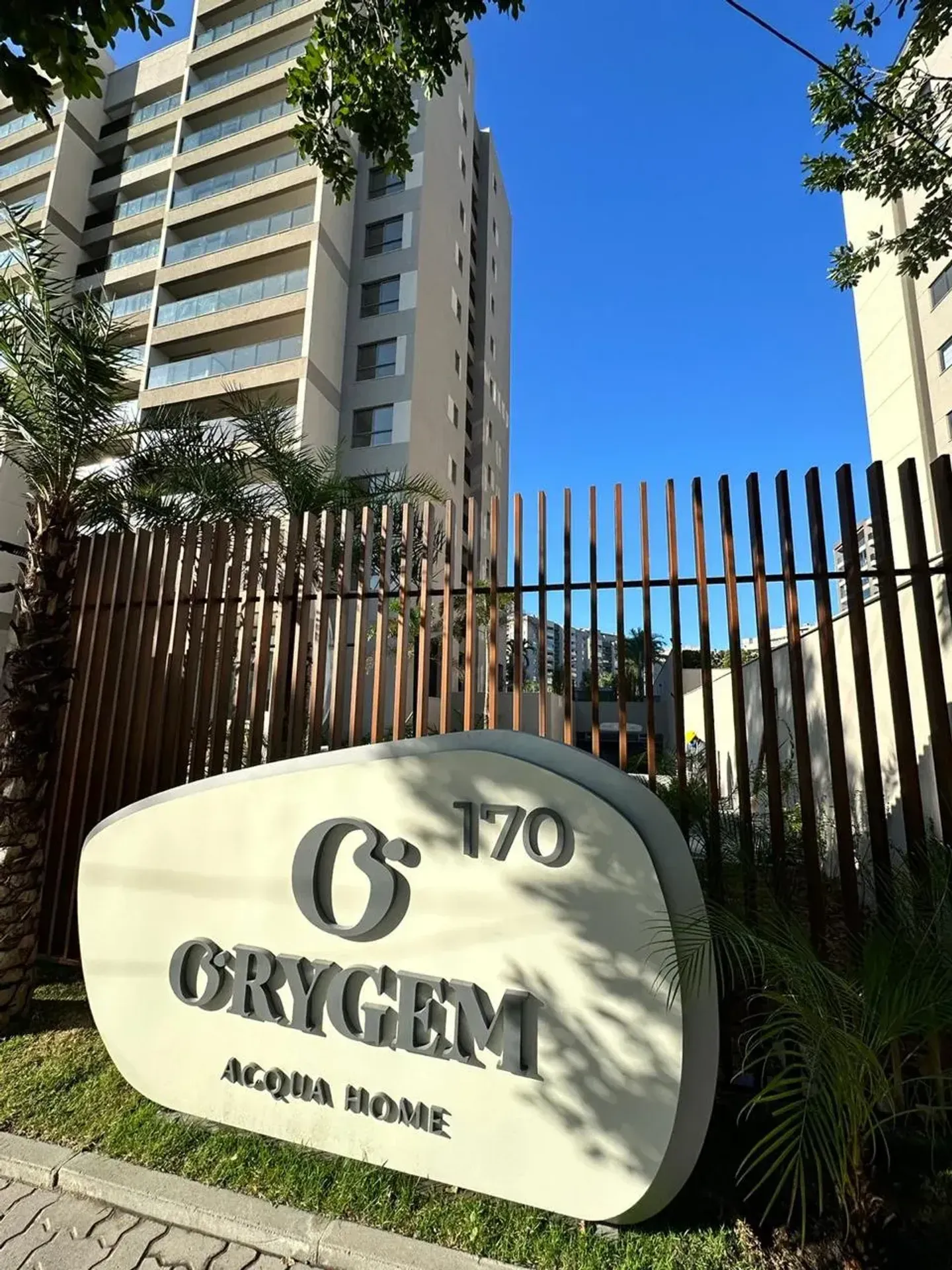 Apartamento mobiliado com 4 quartos e 5 banheiros — photo 24
