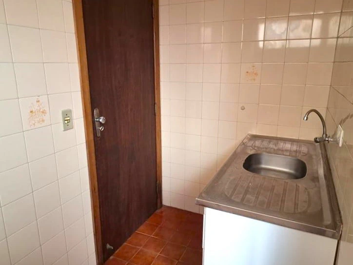 Apartment, 45 m², with wood or laminate floors — photo 17