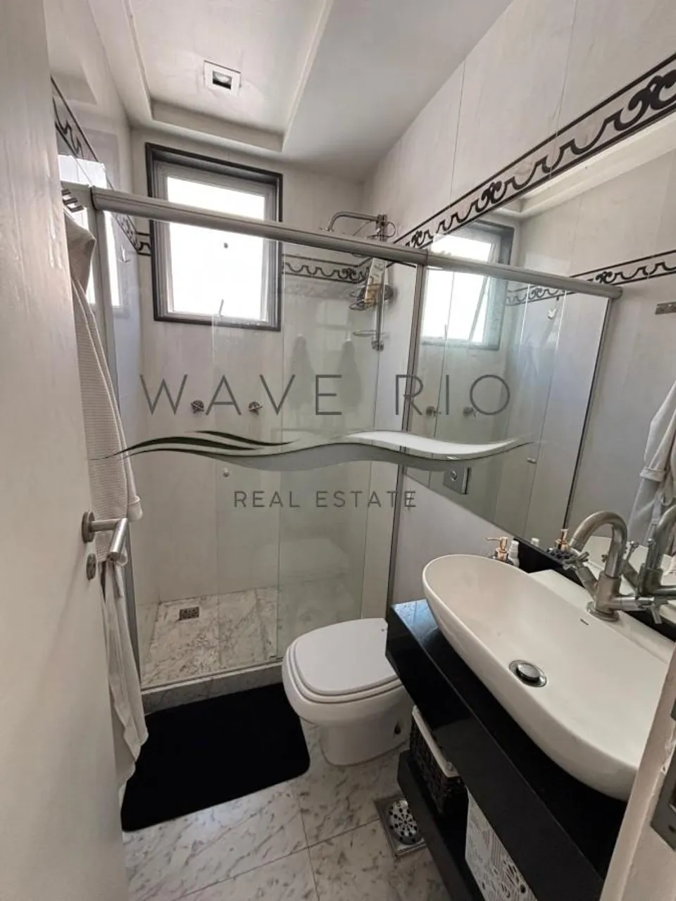 Apartamento mobiliado com 3 dormitórios e 4 banheiros — photo 9