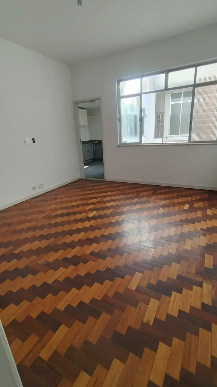 House with 5 bedrooms and 5 bathrooms — photo 14