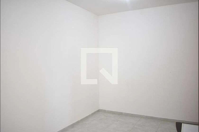 2-bedroom unfurnished apartment with open-plan kitchen — photo 7