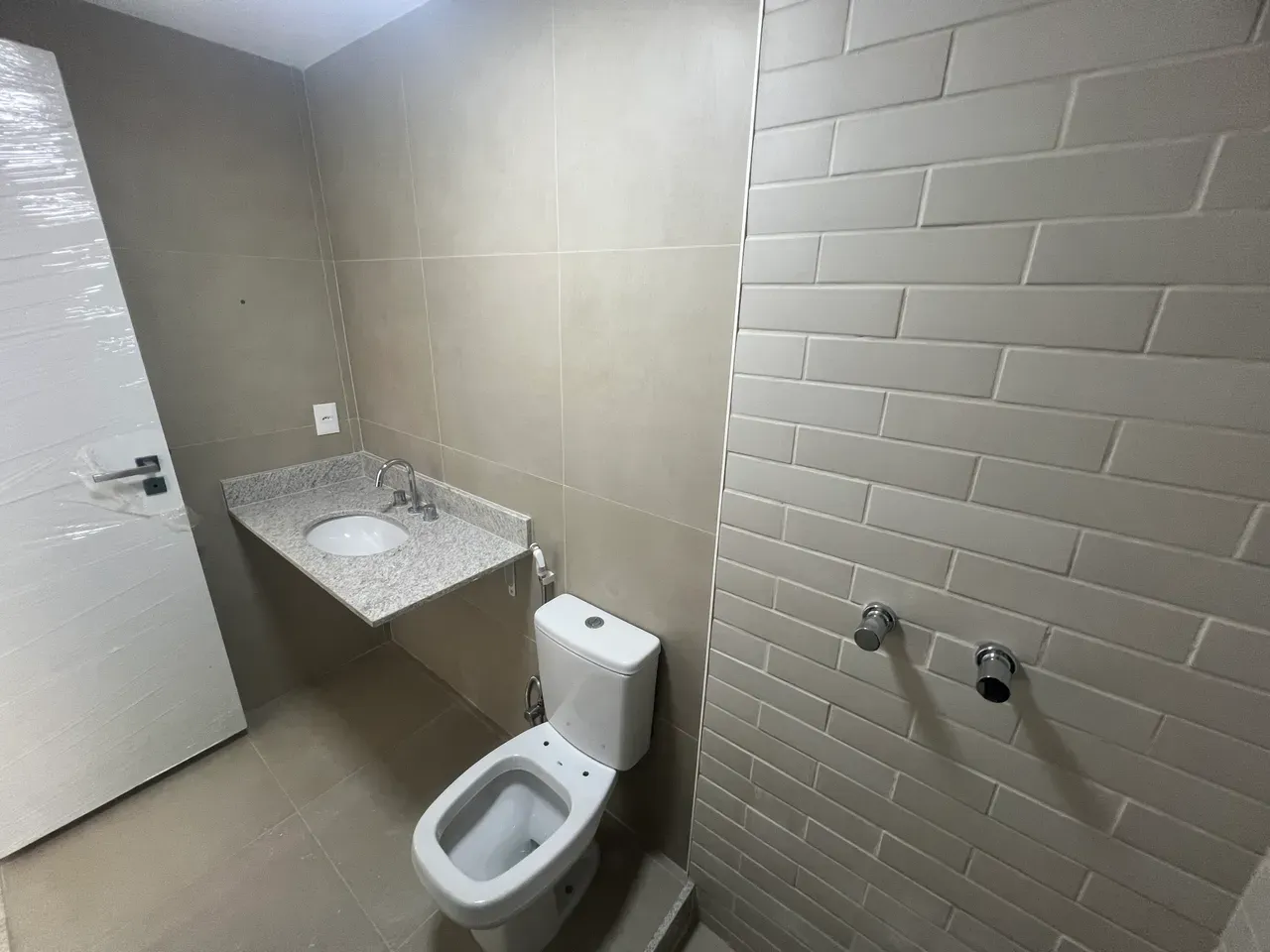 Home office in a 2-bedroom apartment, 74 m² — photo 24