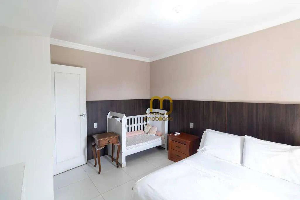 Furnished 2-bedroom house with 190 m² and 2 parking spots — photo 19