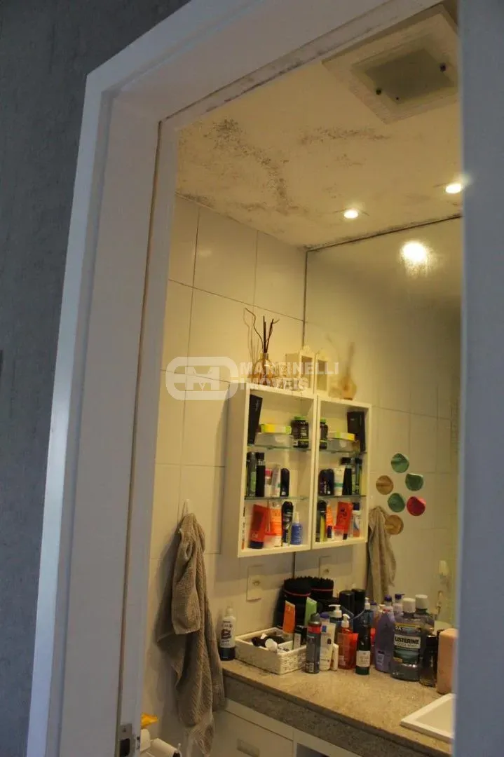 Furnished apartment with 4 bedrooms and a glass balcony — photo 37